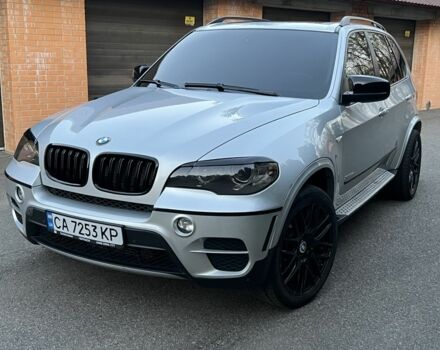 Серый БМВ Х5, объемом двигателя 3 л и пробегом 207 тыс. км за 11800 $, фото 1 на Automoto.ua