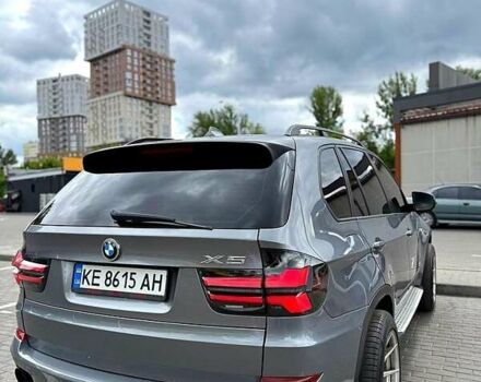 Сірий БМВ Х5, об'ємом двигуна 3 л та пробігом 300 тис. км за 16000 $, фото 1 на Automoto.ua