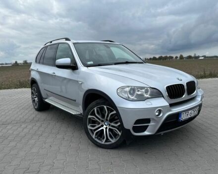 Серый БМВ Х5, объемом двигателя 3 л и пробегом 270 тыс. км за 4000 $, фото 1 на Automoto.ua