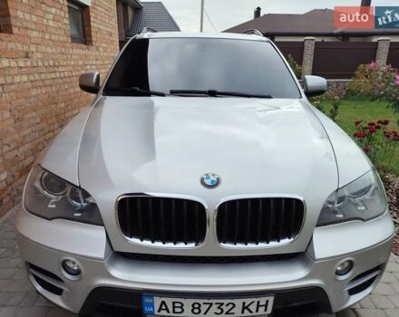 Серый БМВ Х5, объемом двигателя 2.98 л и пробегом 271 тыс. км за 12000 $, фото 1 на Automoto.ua