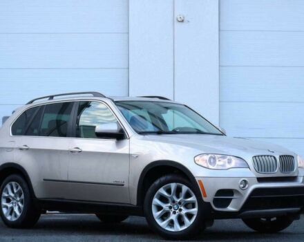 Сірий БМВ Х5, об'ємом двигуна 3 л та пробігом 88 тис. км за 3000 $, фото 1 на Automoto.ua
