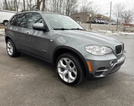 Серый БМВ Х5, объемом двигателя 3 л и пробегом 81 тыс. км за 2900 $, фото 1 на Automoto.ua
