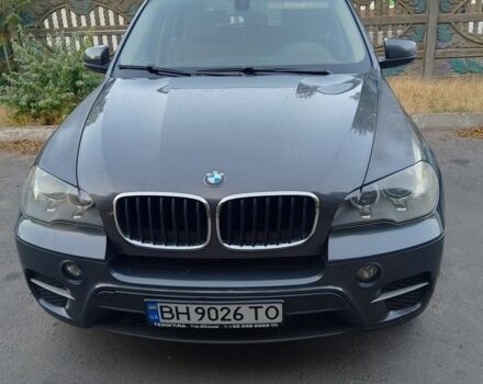 Сірий БМВ Х5, об'ємом двигуна 3 л та пробігом 200 тис. км за 13700 $, фото 1 на Automoto.ua
