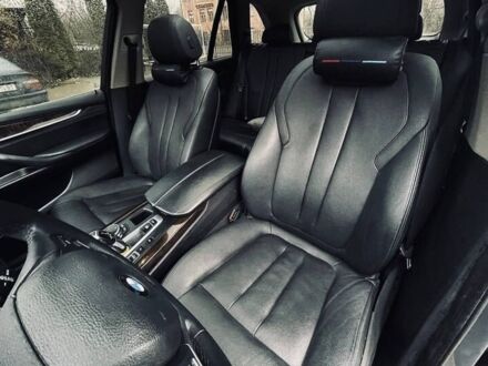 Сірий БМВ Х5, об'ємом двигуна 2.98 л та пробігом 0 тис. км за 23000 $, фото 1 на Automoto.ua