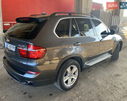 Сірий БМВ Х5, об'ємом двигуна 2.98 л та пробігом 230 тис. км за 18999 $, фото 1 на Automoto.ua
