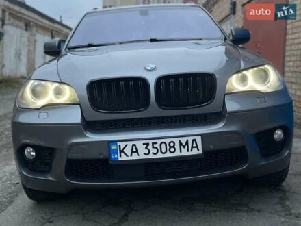 Серый БМВ Х5, объемом двигателя 3 л и пробегом 274 тыс. км за 22170 $, фото 1 на Automoto.ua