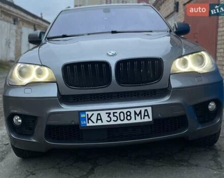 Сірий БМВ Х5, об'ємом двигуна 3 л та пробігом 274 тис. км за 22170 $, фото 1 на Automoto.ua