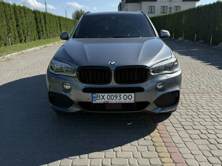 Серый БМВ Х5, объемом двигателя 3 л и пробегом 305 тыс. км за 28000 $, фото 1 на Automoto.ua