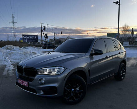 Серый БМВ Х5, объемом двигателя 3.5 л и пробегом 231 тыс. км за 23500 $, фото 1 на Automoto.ua