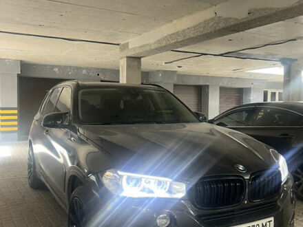 Серый БМВ Х5, объемом двигателя 3 л и пробегом 98 тыс. км за 27400 $, фото 1 на Automoto.ua