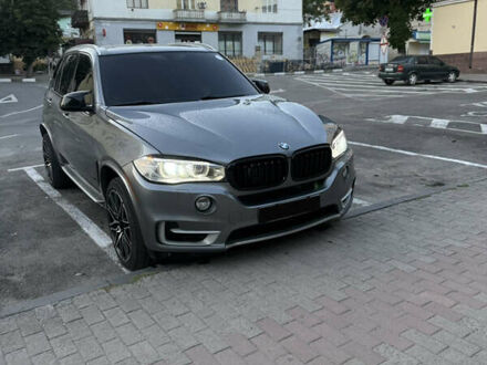 Серый БМВ Х5, объемом двигателя 2.99 л и пробегом 240 тыс. км за 27500 $, фото 1 на Automoto.ua