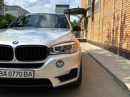Сірий БМВ Х5, об'ємом двигуна 3 л та пробігом 21100 тис. км за 19900 $, фото 1 на Automoto.ua