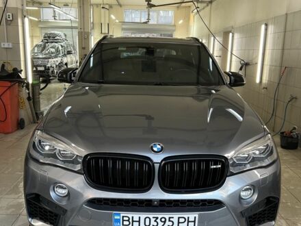 Серый БМВ Х5, объемом двигателя 3 л и пробегом 130 тыс. км за 36900 $, фото 1 на Automoto.ua