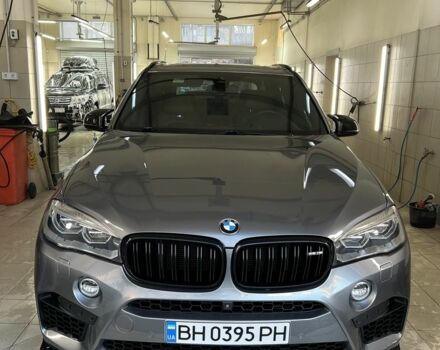 Серый БМВ Х5, объемом двигателя 3 л и пробегом 130 тыс. км за 36900 $, фото 1 на Automoto.ua