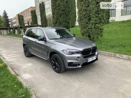 БМВ Х5 2015 у Хмельницькому на Automoto.ua Сірий БМВ Х5, об'ємом двигуна 3 л та пробігом 218 тис. км за 26800 $, фото 1 на Automoto.ua