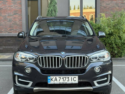 Серый БМВ Х5, объемом двигателя 3 л и пробегом 165 тыс. км за 25500 $, фото 1 на Automoto.ua