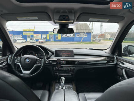 Сірий БМВ Х5, об'ємом двигуна 2.99 л та пробігом 260 тис. км за 31999 $, фото 1 на Automoto.ua