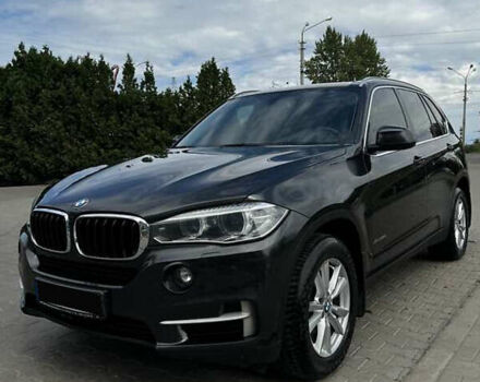Серый БМВ Х5, объемом двигателя 2 л и пробегом 150 тыс. км за 23700 $, фото 1 на Automoto.ua