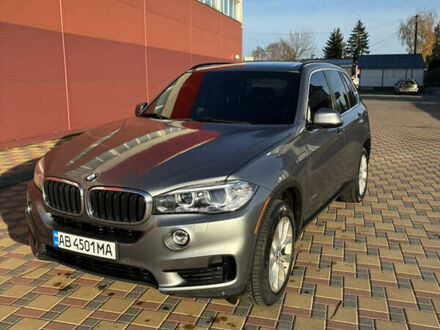 Серый БМВ Х5, объемом двигателя 2 л и пробегом 107 тыс. км за 29999 $, фото 1 на Automoto.ua