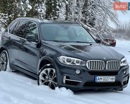 Серый БМВ Х5, объемом двигателя 4.39 л и пробегом 200 тыс. км за 23000 $, фото 1 на Automoto.ua