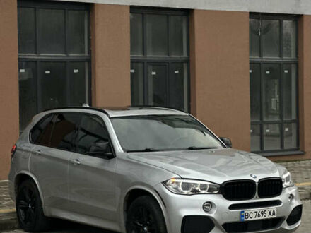 Серый БМВ Х5, объемом двигателя 2 л и пробегом 219 тыс. км за 20999 $, фото 1 на Automoto.ua
