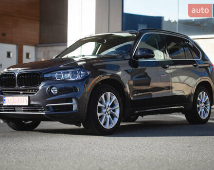 Серый БМВ Х5, объемом двигателя 2.99 л и пробегом 147 тыс. км за 29500 $, фото 1 на Automoto.ua