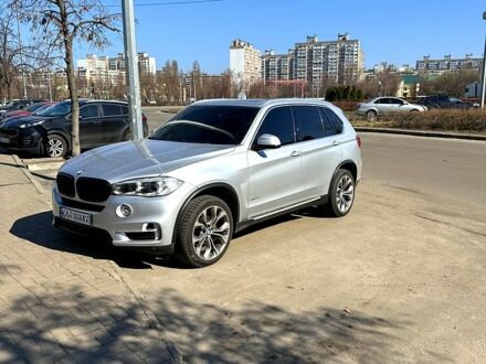 Серый БМВ Х5, объемом двигателя 3 л и пробегом 155 тыс. км за 23800 $, фото 1 на Automoto.ua