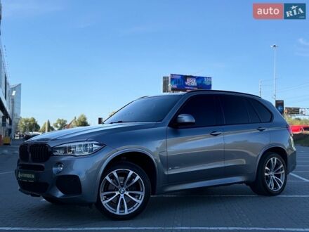 Серый БМВ Х5, объемом двигателя 3 л и пробегом 120 тыс. км за 25500 $, фото 1 на Automoto.ua