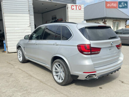 Сірий БМВ Х5, об'ємом двигуна 2.99 л та пробігом 180 тис. км за 25000 $, фото 1 на Automoto.ua