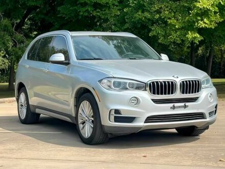 Серый БМВ Х5, объемом двигателя 3 л и пробегом 75 тыс. км за 21500 $, фото 1 на Automoto.ua