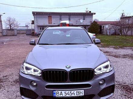 Серый БМВ Х5, объемом двигателя 3 л и пробегом 163 тыс. км за 41000 $, фото 1 на Automoto.ua