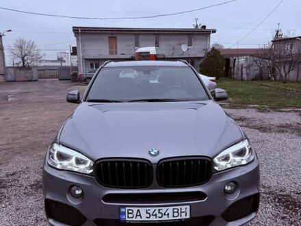 Серый БМВ Х5, объемом двигателя 2.99 л и пробегом 163 тыс. км за 41000 $, фото 1 на Automoto.ua