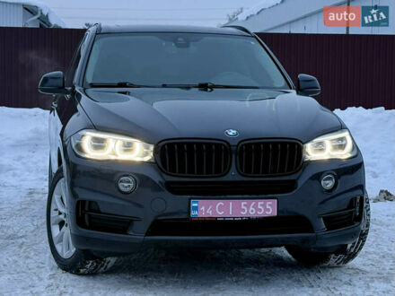 Сірий БМВ Х5, об'ємом двигуна 3 л та пробігом 270 тис. км за 24300 $, фото 1 на Automoto.ua