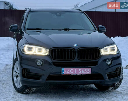 Серый БМВ Х5, объемом двигателя 3 л и пробегом 270 тыс. км за 24300 $, фото 1 на Automoto.ua
