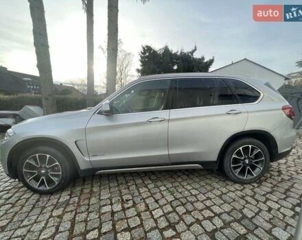 Серый БМВ Х5, объемом двигателя 2.98 л и пробегом 50 тыс. км за 27000 $, фото 1 на Automoto.ua