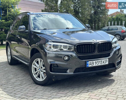 Серый БМВ Х5, объемом двигателя 2 л и пробегом 140 тыс. км за 29900 $, фото 1 на Automoto.ua