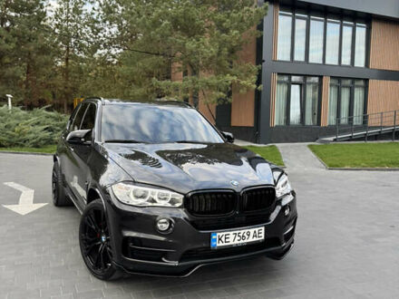 БМВ Х5 2017 в Днепре (Днепропетровске) на Automoto.ua Серый БМВ Х5, объемом двигателя 2.98 л и пробегом 140 тыс. км за 33500 $, фото 1 на Automoto.ua