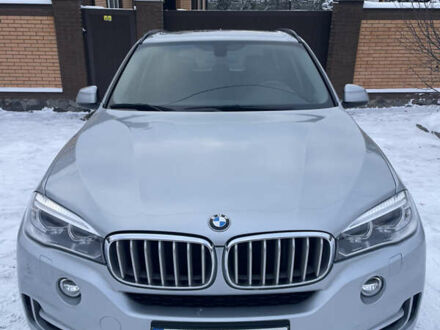 Серый БМВ Х5, объемом двигателя 2 л и пробегом 70 тыс. км за 35000 $, фото 1 на Automoto.ua