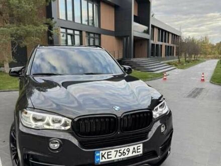 Сірий БМВ Х5, об'ємом двигуна 3 л та пробігом 174 тис. км за 17014 $, фото 1 на Automoto.ua