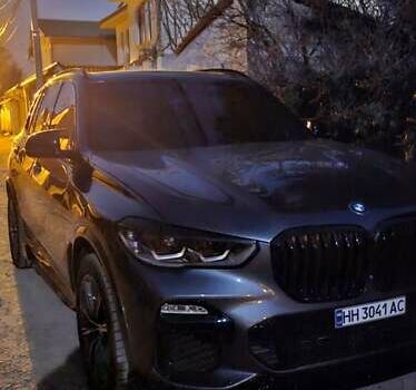 Серый БМВ Х5, объемом двигателя 3 л и пробегом 67 тыс. км за 48900 $, фото 1 на Automoto.ua