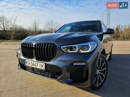 БМВ Х5 2019 в Киеве на Automoto.ua Серый БМВ Х5, объемом двигателя 4.39 л и пробегом 34 тыс. км за 74800 $, фото 1 на Automoto.ua