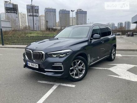 БМВ Х5 2019 у Києві на Automoto.ua Сірий БМВ Х5, об'ємом двигуна 3 л та пробігом 118 тис. км за 57500 $, фото 1 на Automoto.ua