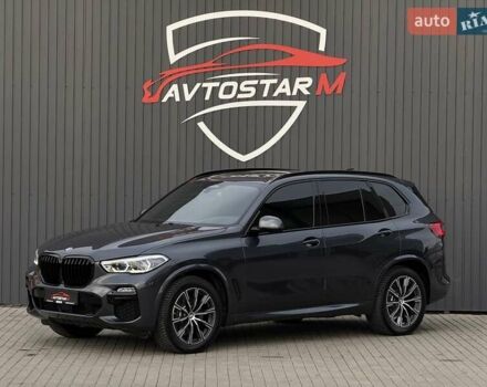 Серый БМВ Х5, объемом двигателя 3 л и пробегом 157 тыс. км за 49500 $, фото 1 на Automoto.ua