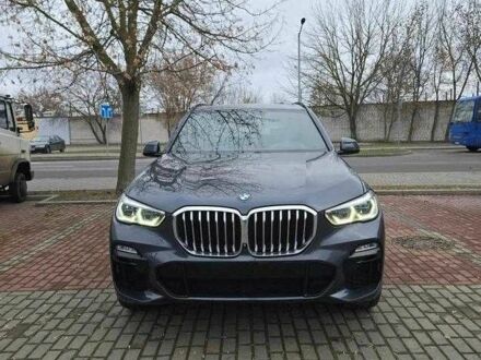 Серый БМВ Х5, объемом двигателя 3 л и пробегом 129 тыс. км за 35000 $, фото 1 на Automoto.ua