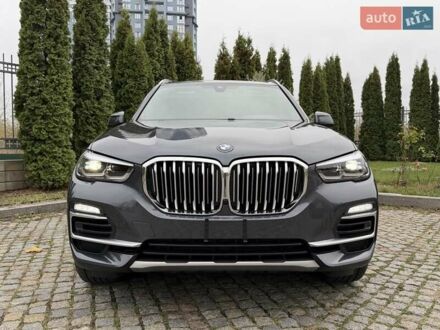 Серый БМВ Х5, объемом двигателя 3 л и пробегом 89 тыс. км за 47950 $, фото 1 на Automoto.ua