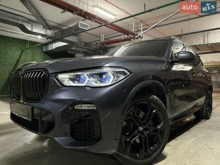 Серый БМВ Х5, объемом двигателя 3 л и пробегом 59 тыс. км за 60000 $, фото 1 на Automoto.ua