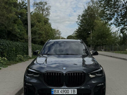 Серый БМВ Х5, объемом двигателя 3 л и пробегом 103 тыс. км за 64000 $, фото 1 на Automoto.ua