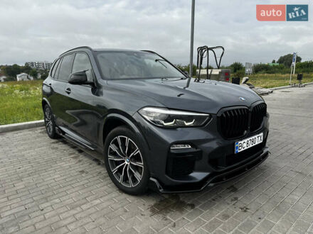 БМВ Х5 2019 в Львове на Automoto.ua Серый БМВ Х5, объемом двигателя 3 л и пробегом 220 тыс. км за 50000 $, фото 1 на Automoto.ua