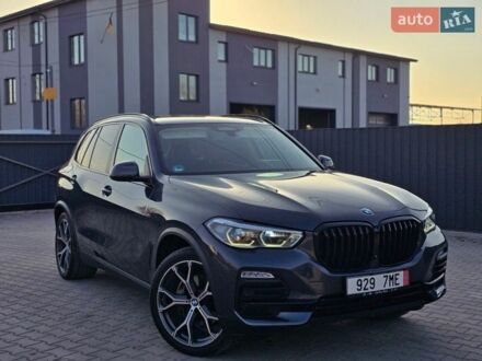 Сірий БМВ Х5, об'ємом двигуна 3 л та пробігом 206 тис. км за 49900 $, фото 1 на Automoto.ua