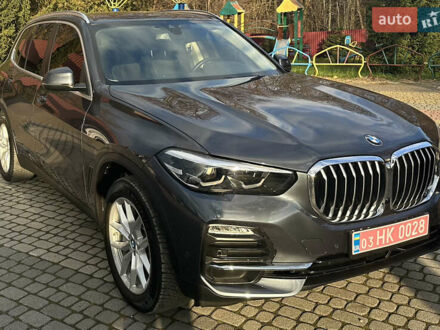 Серый БМВ Х5, объемом двигателя 0 л и пробегом 150 тыс. км за 55000 $, фото 1 на Automoto.ua